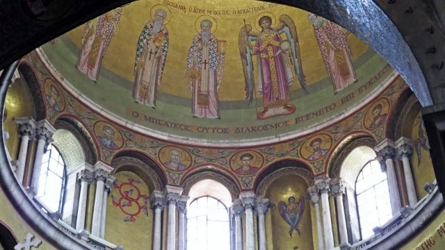【2025年聖年】世界遺産で出会える聖遺物5選|バチカンから始める信仰の旅